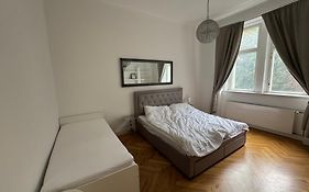 Prague Days - Family Friendly - Super Bright - Old Town